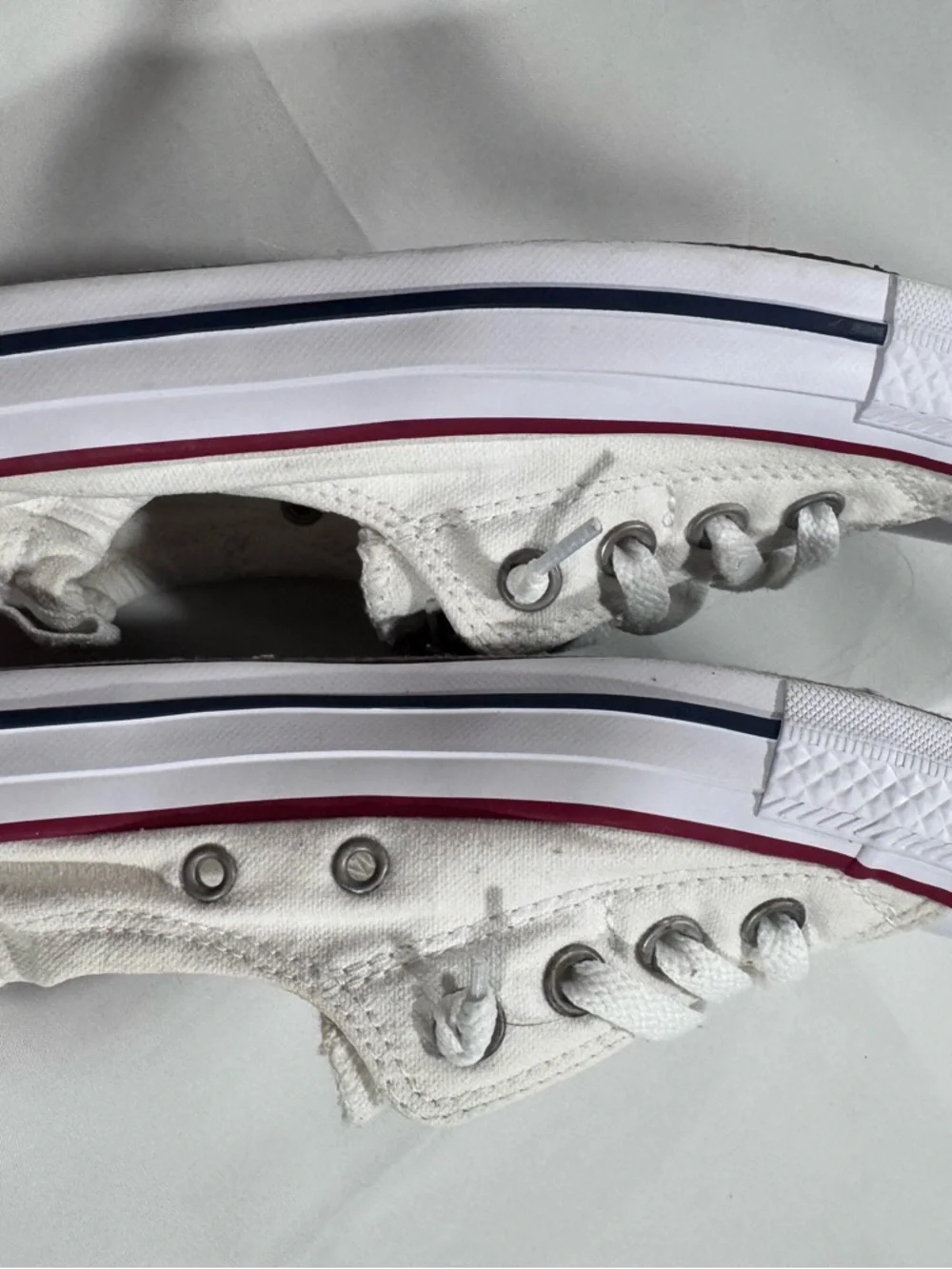 Converse White Low Top Sneakers with Burgundy Heel Stripe - Picture 5 of 8